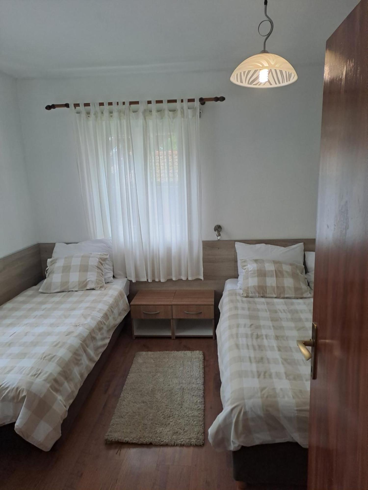 Guesthouse Andrea Poljanak Kültér fotó